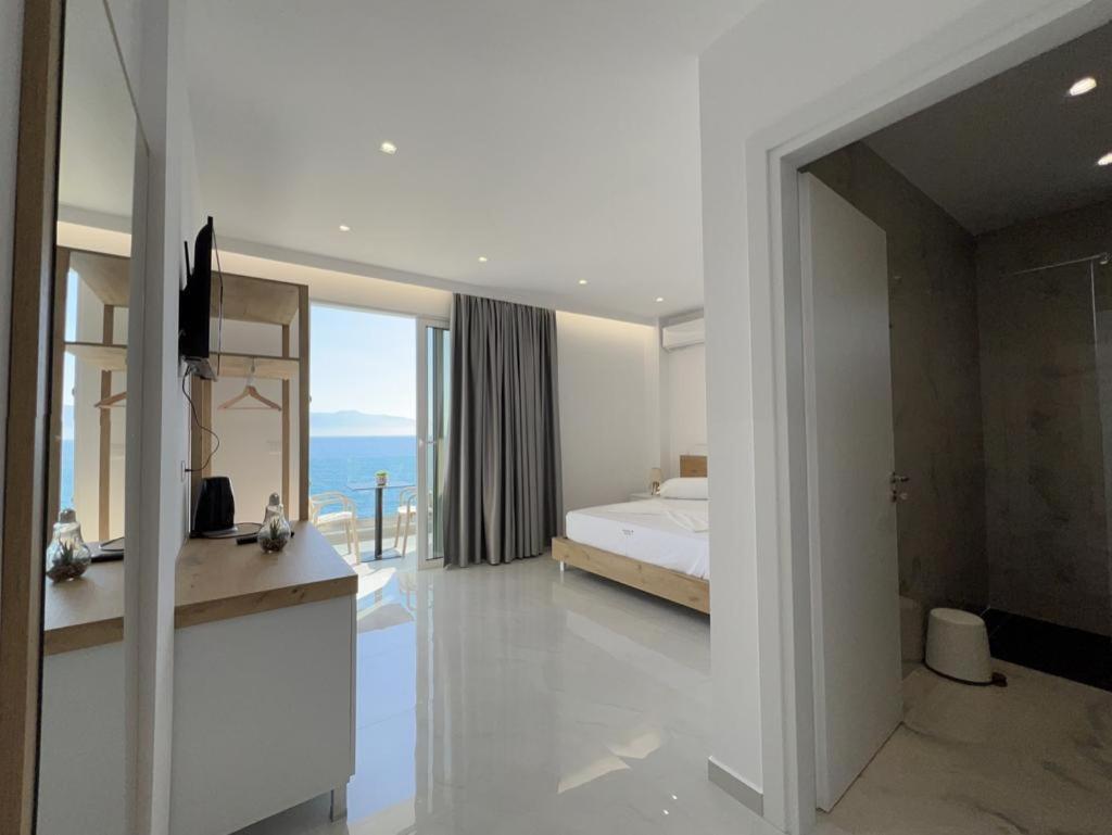 Sea Breeze Villa Saranda Dış mekan fotoğraf