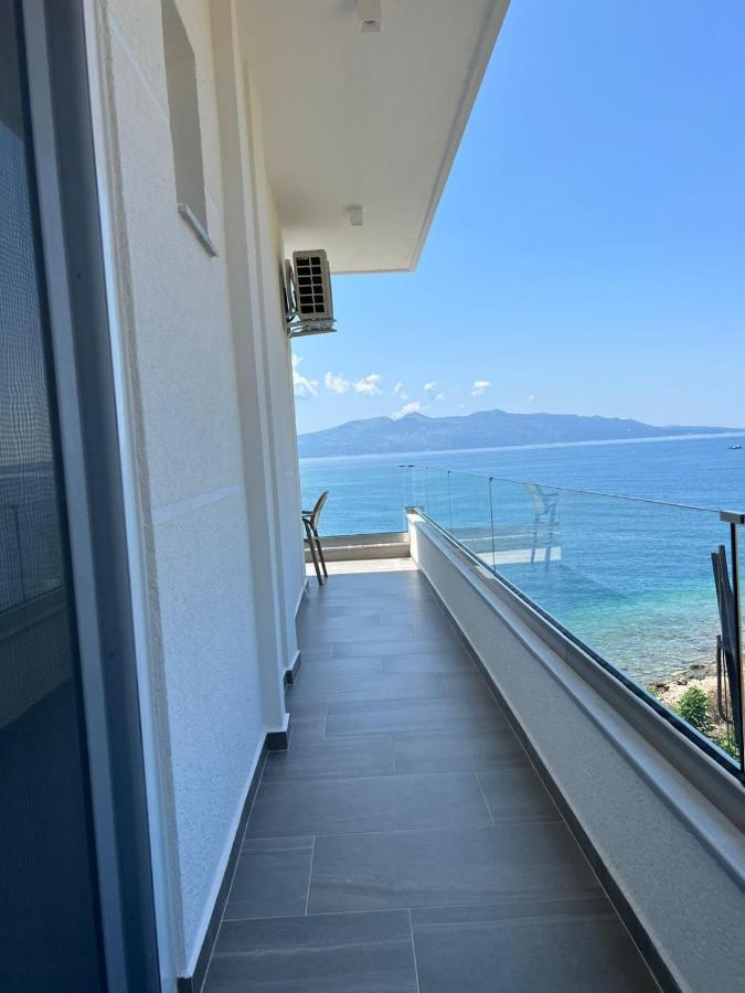 Sea Breeze Villa Saranda Dış mekan fotoğraf