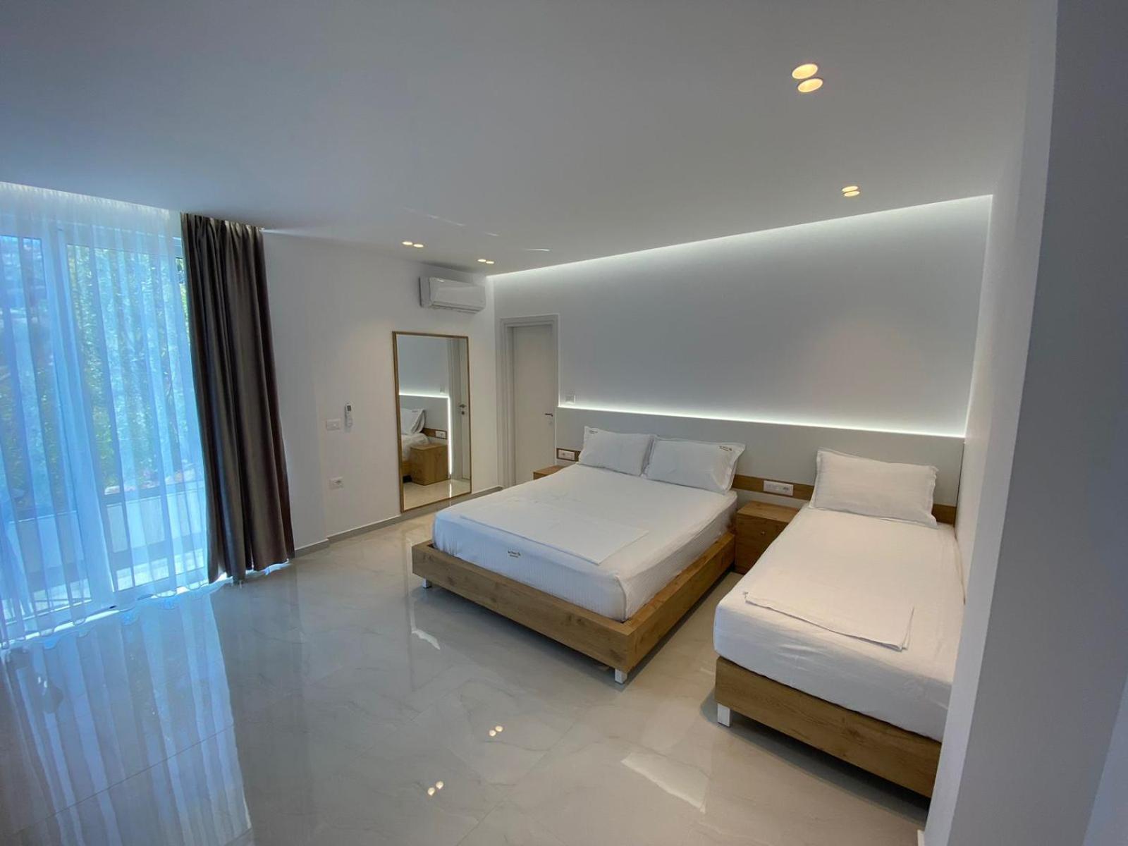 Sea Breeze Villa Saranda Dış mekan fotoğraf