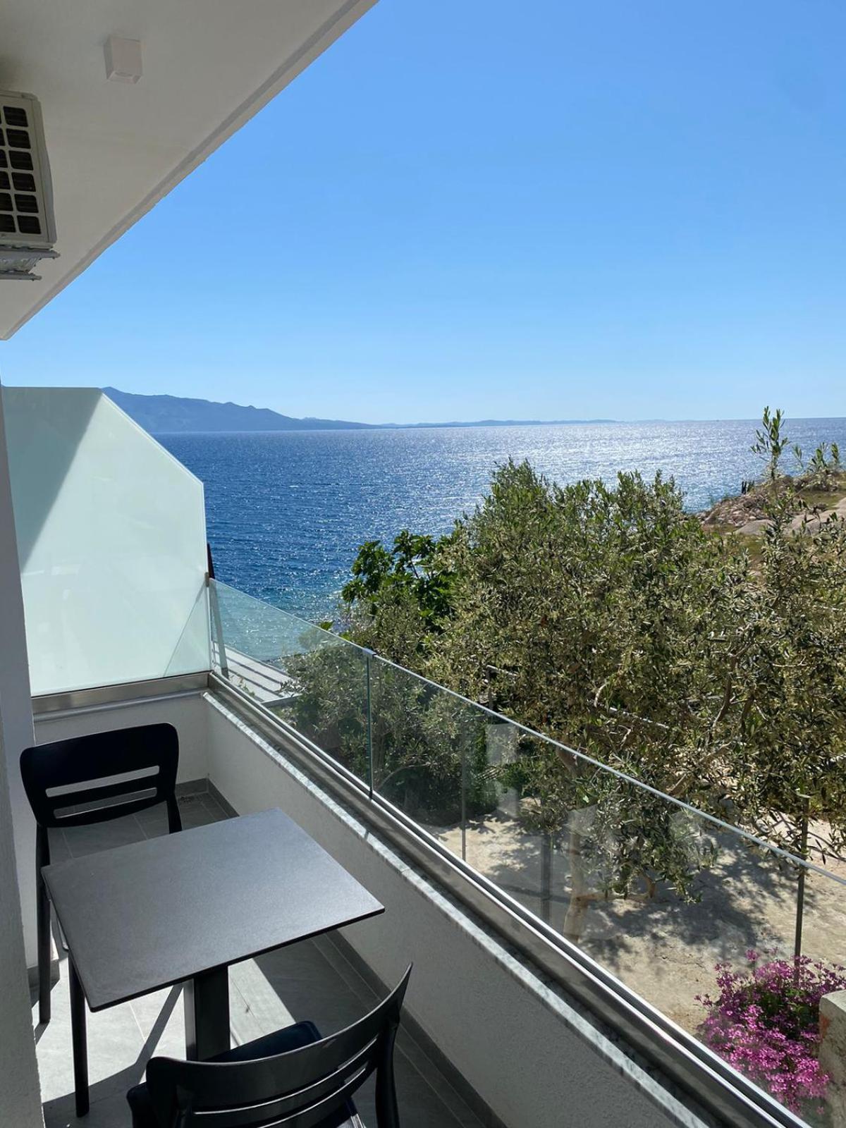 Sea Breeze Villa Saranda Dış mekan fotoğraf