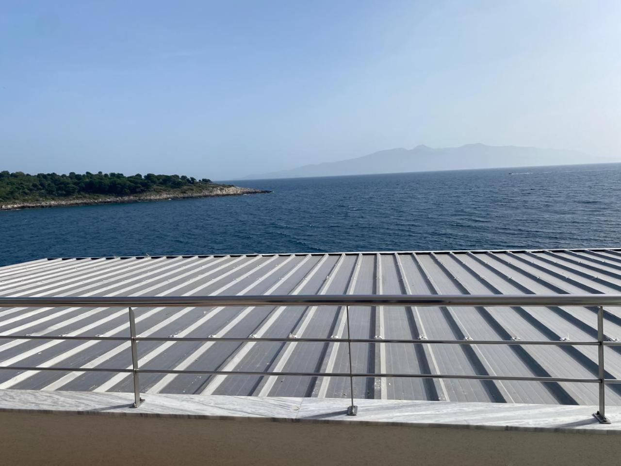 Sea Breeze Villa Saranda Dış mekan fotoğraf