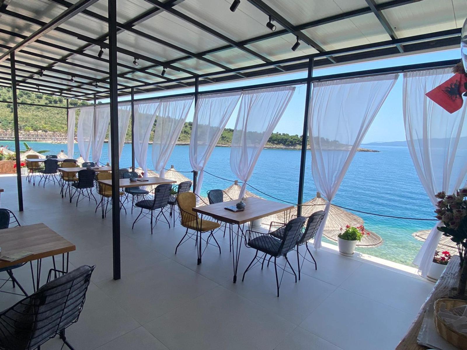 Sea Breeze Villa Saranda Dış mekan fotoğraf
