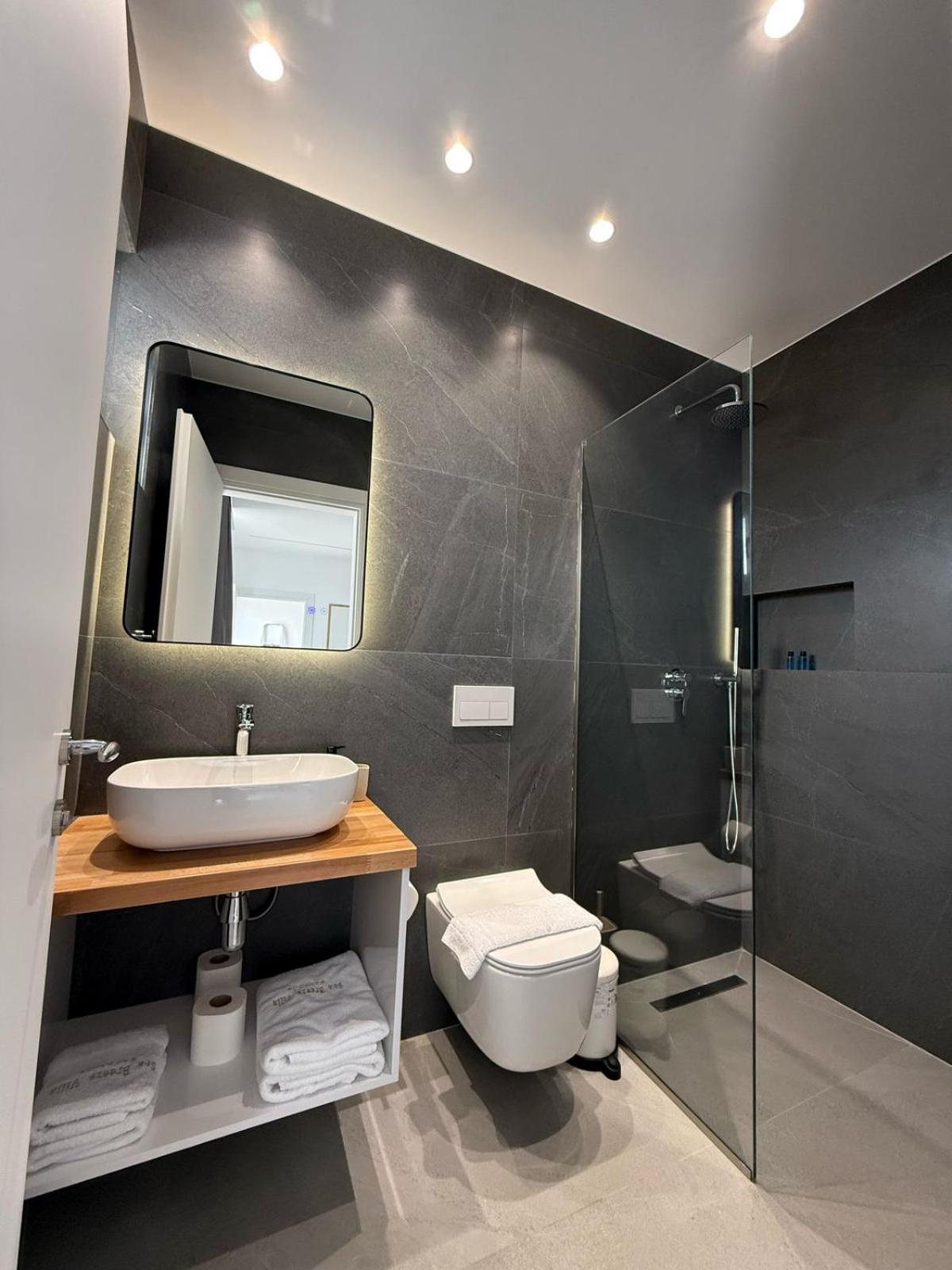 Sea Breeze Villa Saranda Dış mekan fotoğraf