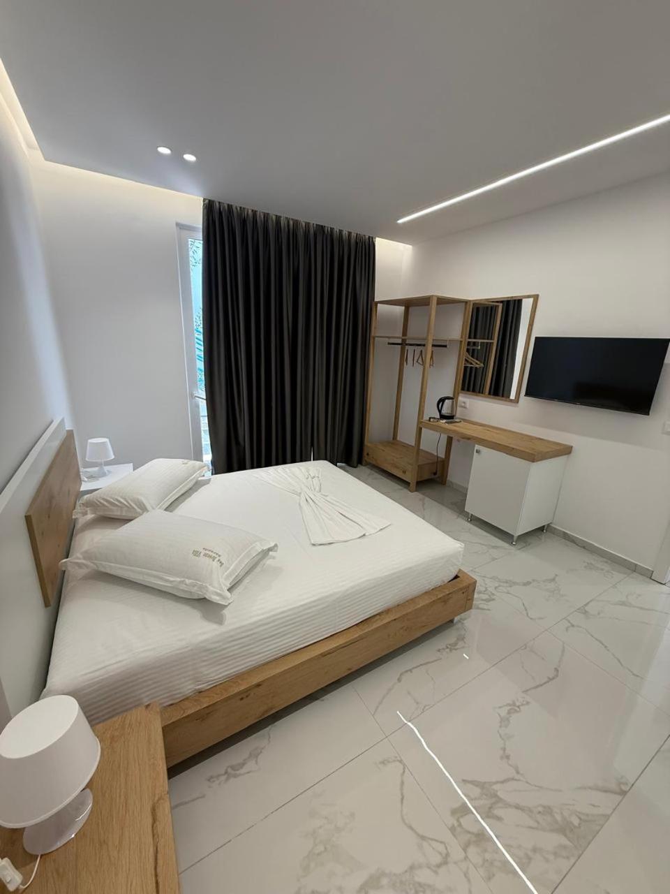 Sea Breeze Villa Saranda Dış mekan fotoğraf